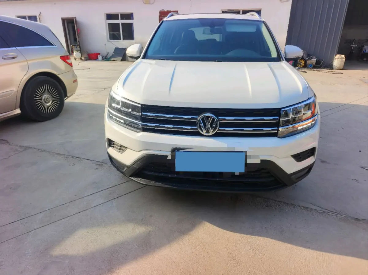 2021 Volkswagen Tharu 1.4T 150HP L4 7DCT,autocango,china used car exporter,china ev exporter,chinese used car exporter,chinese used ev exporter