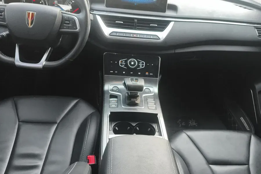 2022 HongQi H5 1.5T 169HP L4 7DCT,autocango,china used car exporter,china ev exporter,chinese used car exporter,chinese used ev exporter