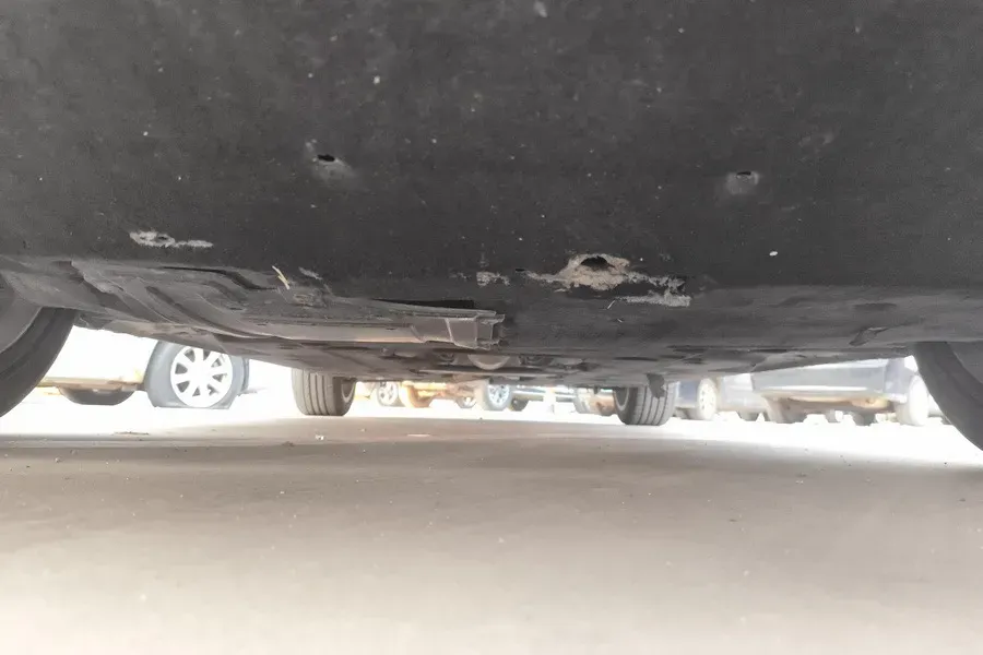 2022 HongQi H5 1.5T 169HP L4 7DCT,autocango,china used car exporter,china ev exporter,chinese used car exporter,chinese used ev exporter