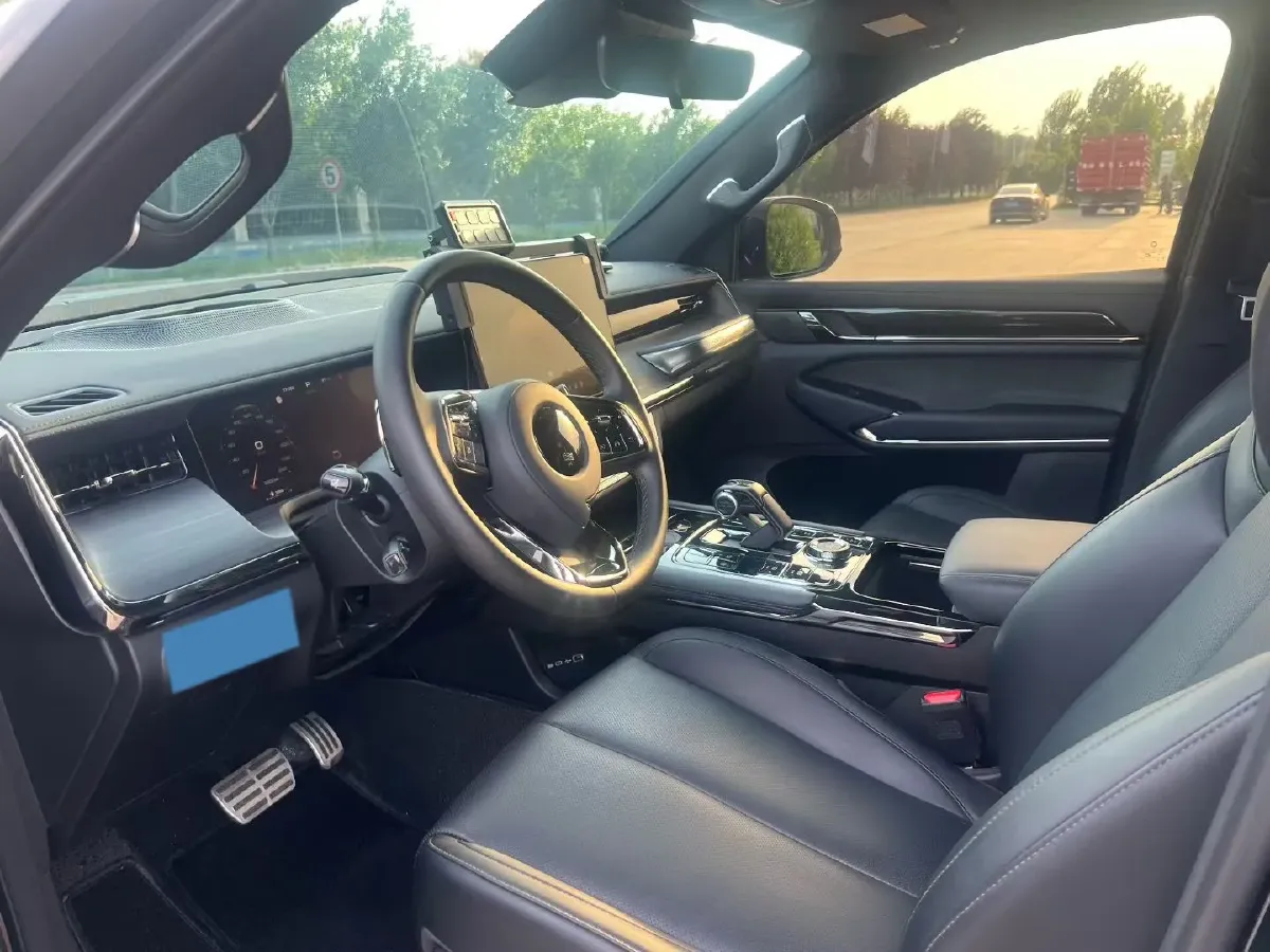 2025 Great Wall Poer Hi4-T 2.0T 252HP L4 9AT PHEV,autocango,china used car exporter,china ev exporter,chinese used car exporter,chinese used ev exporter