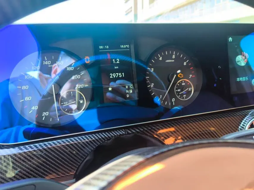 2021 Mercedes-Benz Vito 2.0T 211HP L4 9AT,autocango,china used car exporter,china ev exporter,chinese used car exporter,chinese used ev exporter