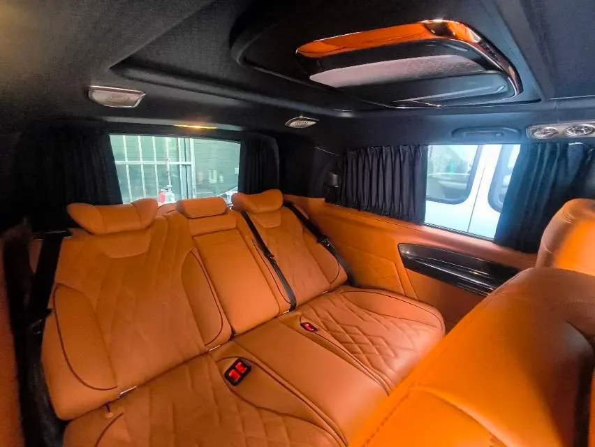 2021 Mercedes-Benz Vito 2.0T 211HP L4 9AT,autocango,china used car exporter,china ev exporter,chinese used car exporter,chinese used ev exporter