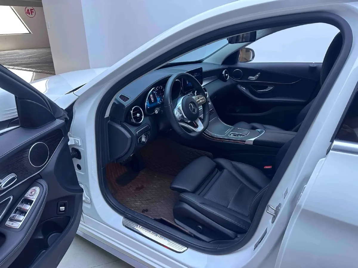 2021 Mercedes-Benz C Class 1.5T 156HP L4 9AT,autocango,china used car exporter,china ev exporter,chinese used car exporter,chinese used ev exporter