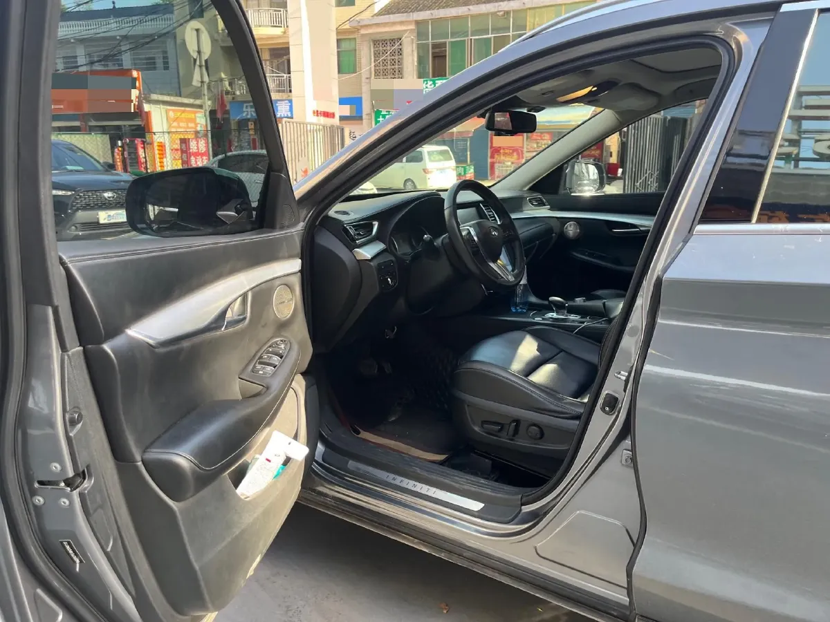 2018 Mitsubishi Pajero 3.0L 174HP V6 5AT,autocango,china used car exporter,china ev exporter,chinese used car exporter,chinese used ev exporter