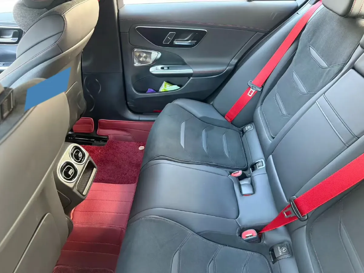 2024 Mercedes-Benz C AMG 2.0T 408HP L4 9AT,autocango,china used car exporter,china ev exporter,chinese used car exporter,chinese used ev exporter