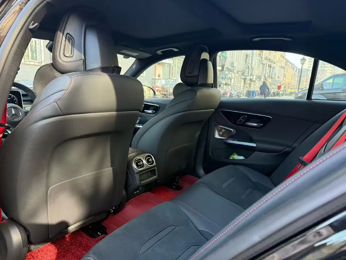 2024 Mercedes-Benz C AMG 2.0T 408HP L4 9AT,autocango,china used car exporter,china ev exporter,chinese used car exporter,chinese used ev exporter
