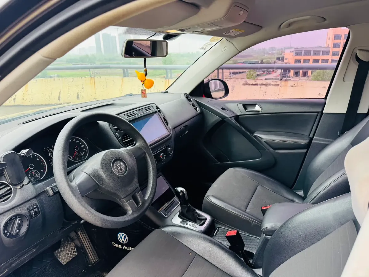 2016 Volkswagen Tiguan 1.8T 160HP L4 6AT,autocango,china used car exporter,china ev exporter,chinese used car exporter,chinese used ev exporter