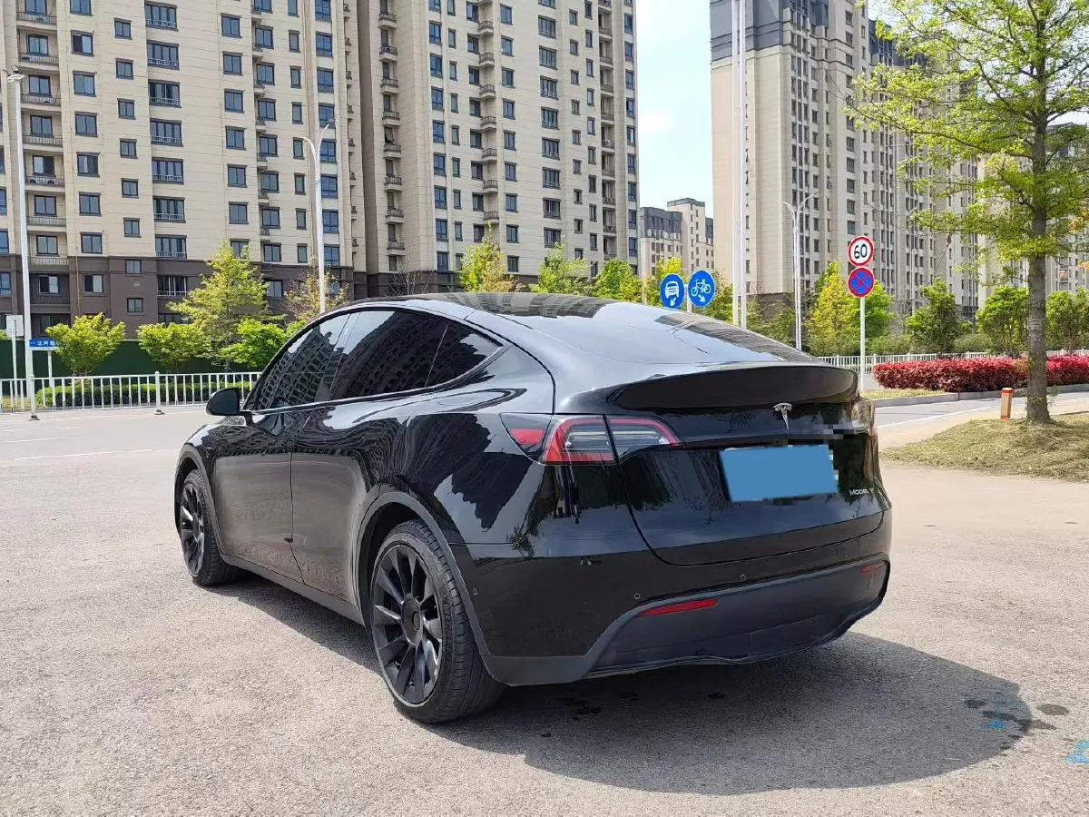 2022 Tesla Model Y BEV 60KWH,autocango,china used car exporter,china ev exporter,chinese used car exporter,chinese used ev exporter