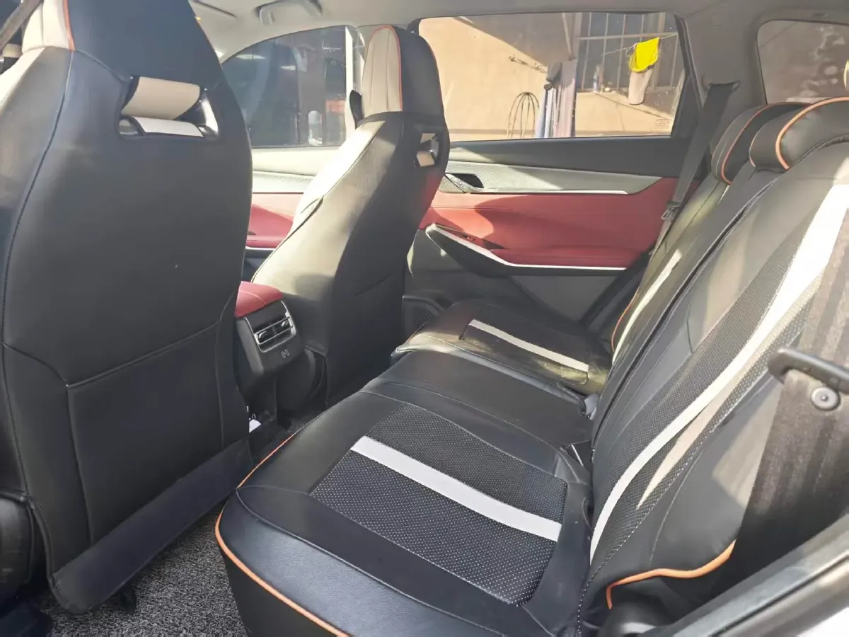 2023 ChangAn CS75 1.5T 188HP L4 6MT,autocango,china used car exporter,china ev exporter,chinese used car exporter,chinese used ev exporter