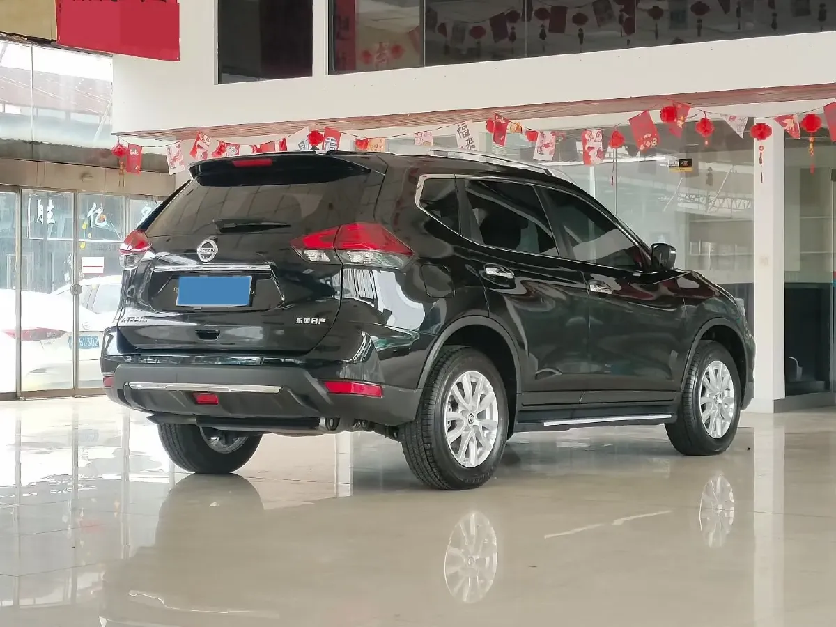 2025 Nissan X-Trail 2.0L 151HP L4 CVT,autocango,china used car exporter,china ev exporter,chinese used car exporter,chinese used ev exporter