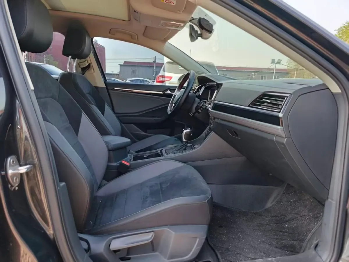 2021 Volkswagen Sagitar 1.4T 150HP L4 7DCT,autocango,china used car exporter,china ev exporter,chinese used car exporter,chinese used ev exporter