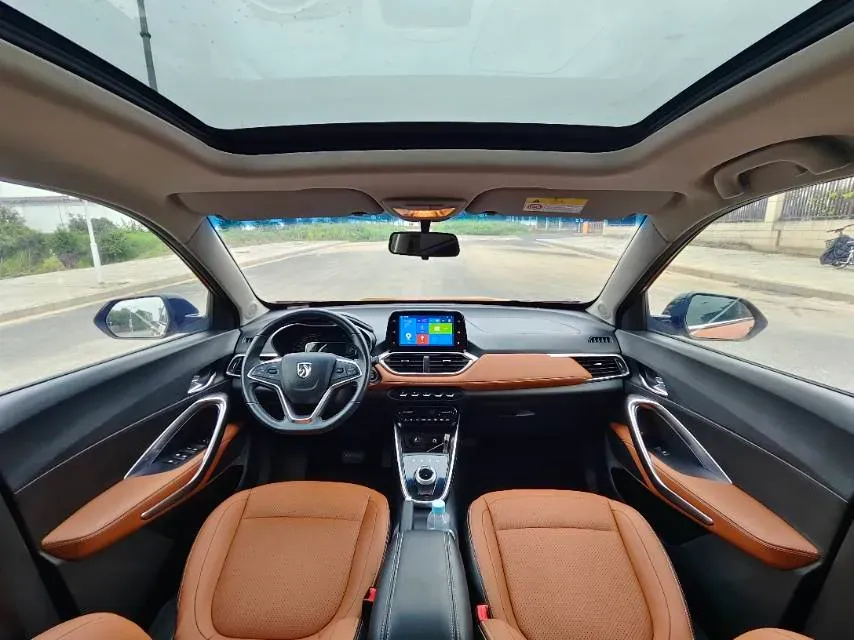 2018 KaiYi E3 1.6L 110HP L4 5MT,autocango,china used car exporter,china ev exporter,chinese used car exporter,chinese used ev exporter