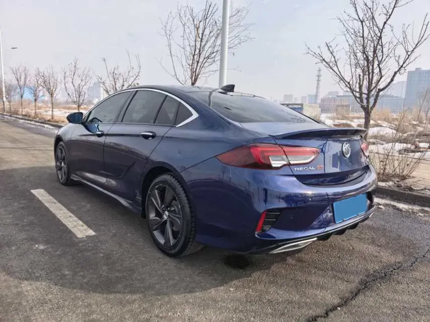 2021 Buick Regal 2.0T 237HP L4 9AT,autocango,china used car exporter,china ev exporter,chinese used car exporter,chinese used ev exporter