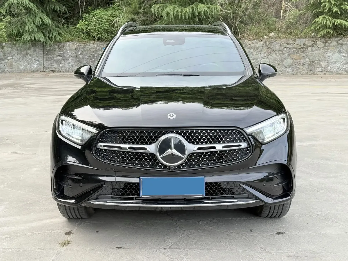 2023 Mercedes-Benz GLC Class 2.0T 258HP L4 9AT,autocango,china used car exporter,china ev exporter,chinese used car exporter,chinese used ev exporter