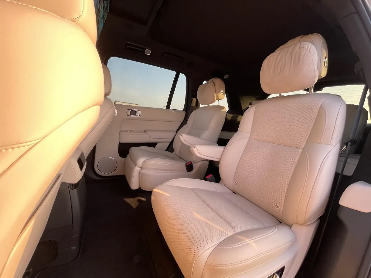 2024 Li L9 Range Extended 154HP REEV 52.3KWH,autocango,china used car exporter,china ev exporter,chinese used car exporter,chinese used ev exporter