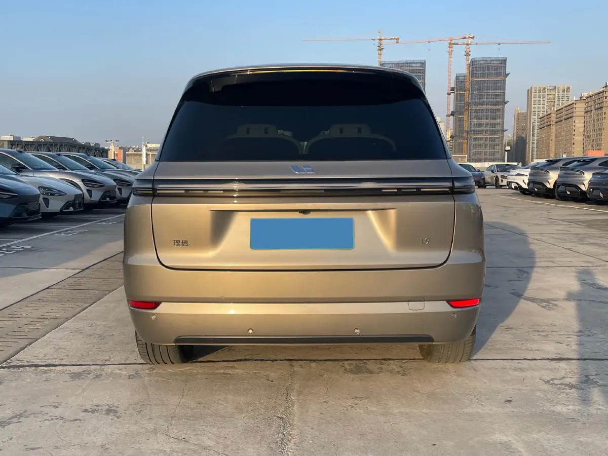 2024 Li L9 Range Extended 154HP REEV 52.3KWH,autocango,china used car exporter,china ev exporter,chinese used car exporter,chinese used ev exporter