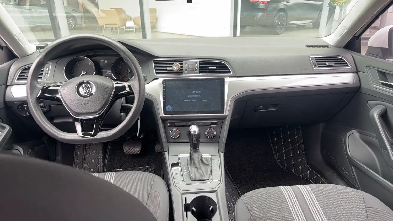 2018 Volkswagen Lamando 1.4T 131HP L4 7DCT,autocango,china used car exporter,china ev exporter,chinese used car exporter,chinese used ev exporter