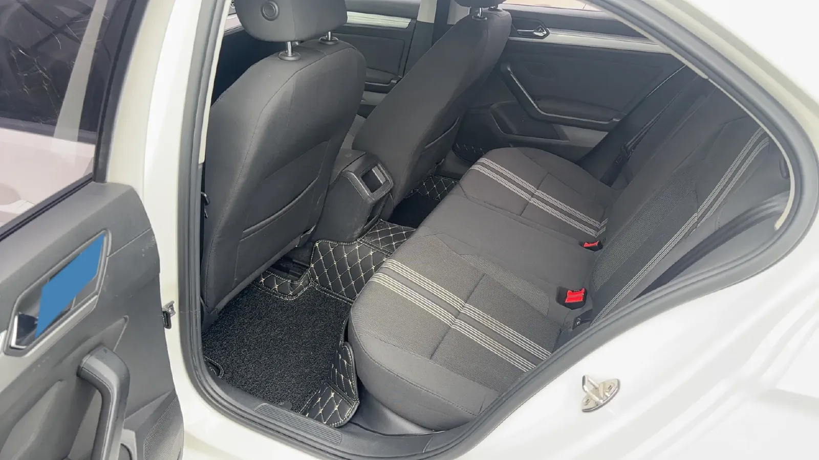 2018 Volkswagen Lamando 1.4T 131HP L4 7DCT,autocango,china used car exporter,china ev exporter,chinese used car exporter,chinese used ev exporter