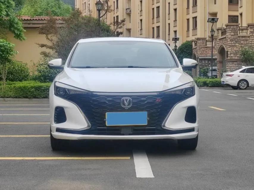 2021 ChangAn Eado 1.4T 160HP L4 7DCT,autocango,china used car exporter,china ev exporter,chinese used car exporter,chinese used ev exporter