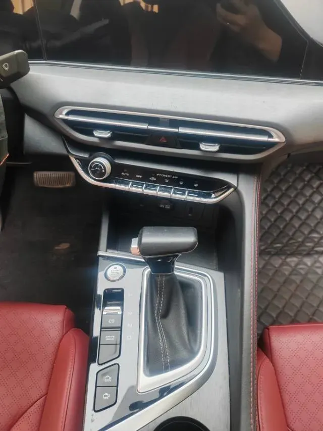 2021 ChangAn Eado 1.4T 160HP L4 7DCT,autocango,china used car exporter,china ev exporter,chinese used car exporter,chinese used ev exporter