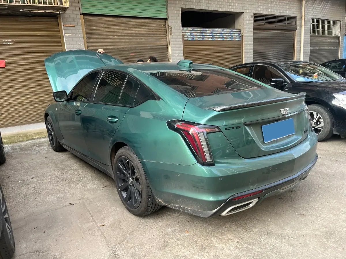2025 Cadillac CT5 2.0T 237HP L4 10AT,autocango,china used car exporter,china ev exporter,chinese used car exporter,chinese used ev exporter