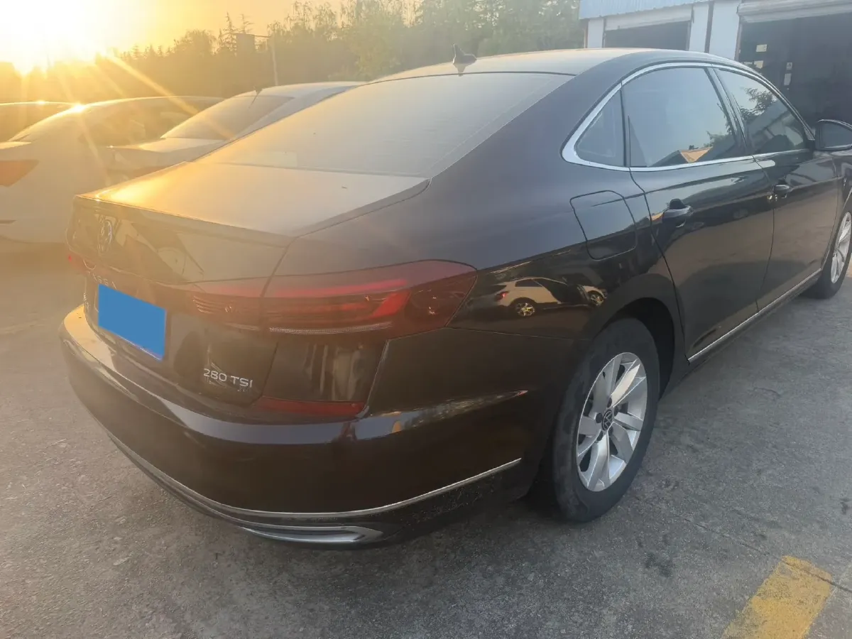 2023 Volkswagen Passat 1.4T 150HP L4 7DCT,autocango,china used car exporter,china ev exporter,chinese used car exporter,chinese used ev exporter