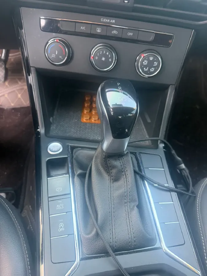 2023 Volkswagen Passat 1.4T 150HP L4 7DCT,autocango,china used car exporter,china ev exporter,chinese used car exporter,chinese used ev exporter