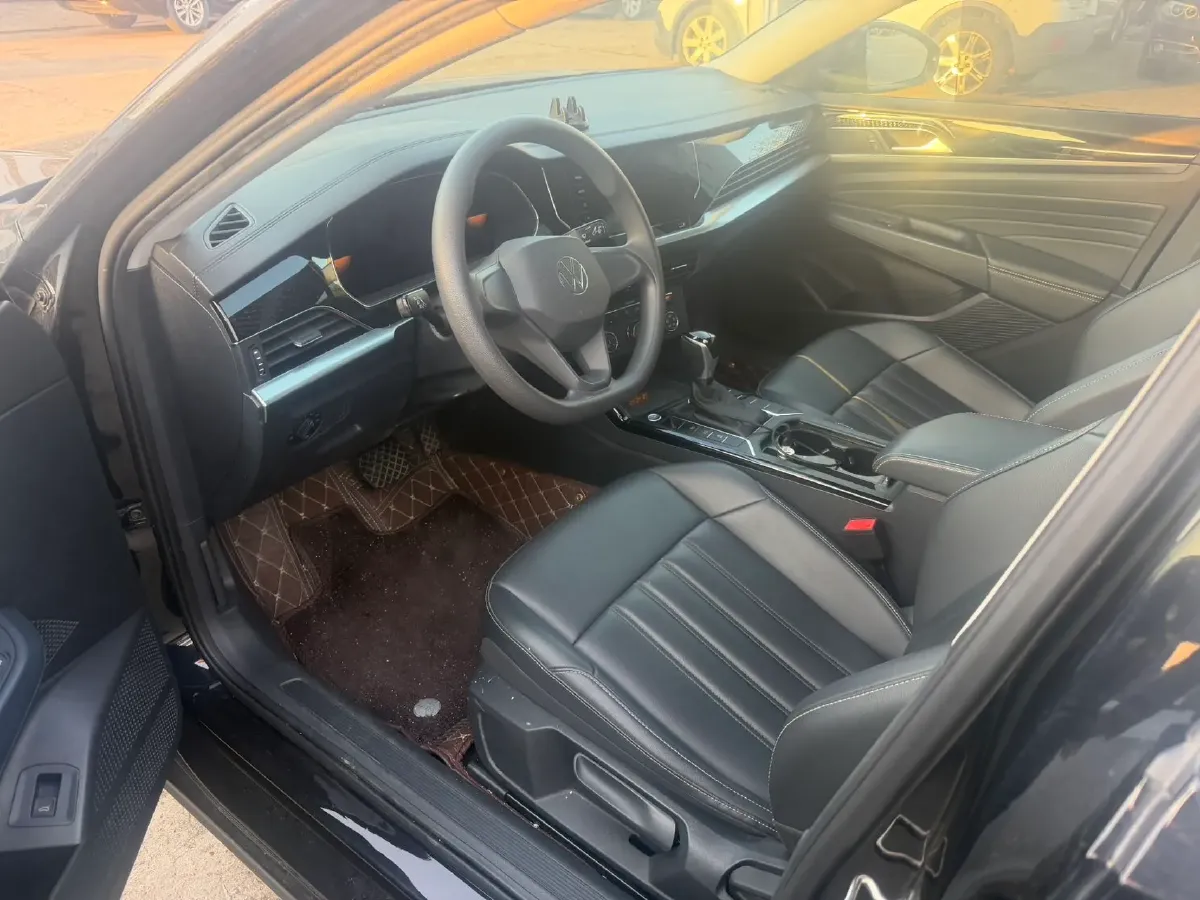 2023 Volkswagen Passat 1.4T 150HP L4 7DCT,autocango,china used car exporter,china ev exporter,chinese used car exporter,chinese used ev exporter