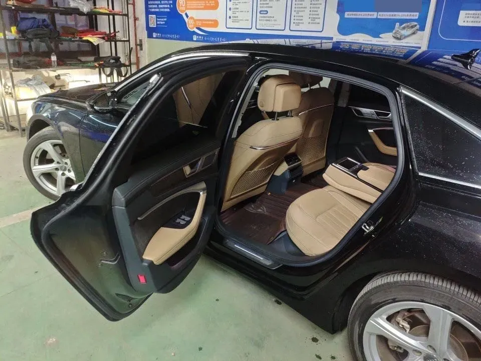 2021 Audi A6L 3.0T 340HP V6 7DCT,autocango,china used car exporter,china ev exporter,chinese used car exporter,chinese used ev exporter