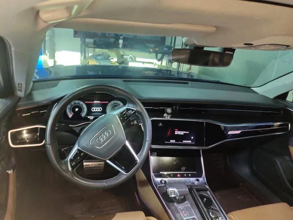 2021 Audi A6L 3.0T 340HP V6 7DCT,autocango,china used car exporter,china ev exporter,chinese used car exporter,chinese used ev exporter