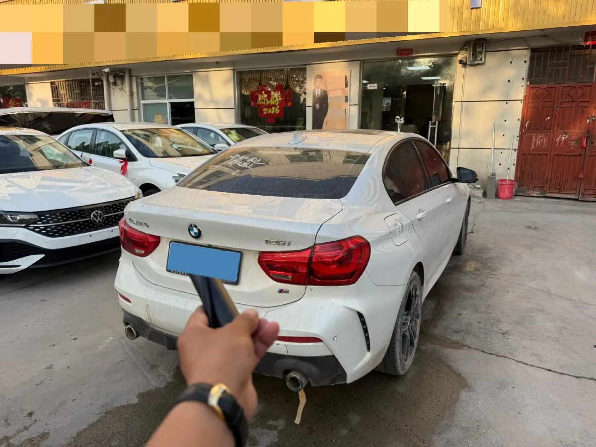 2022 BMW 1 Series 2.0T 192HP L4 7DCT,autocango,china used car exporter,china ev exporter,chinese used car exporter,chinese used ev exporter