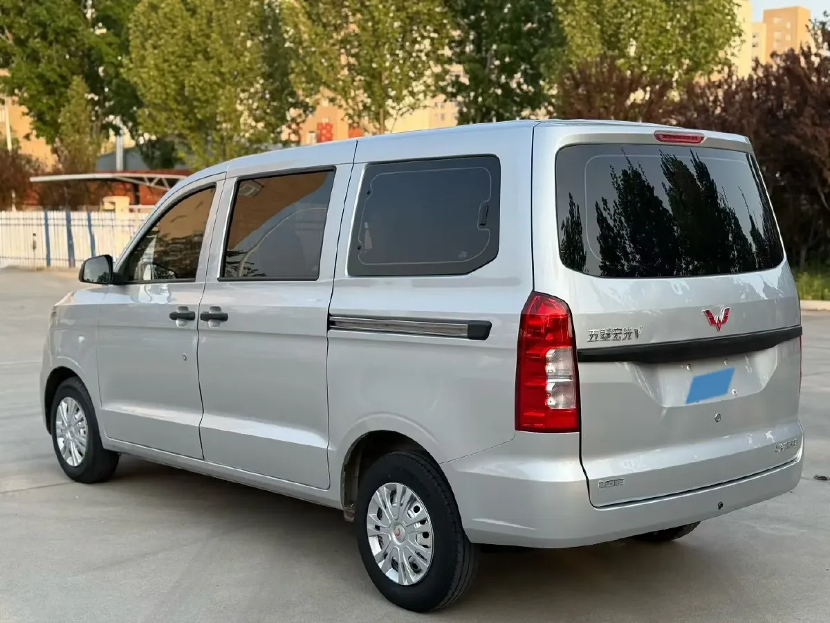 2022 JinBei Little Sea Lion X30 1.5L 102HP L4 5MT,autocango,china used car exporter,china ev exporter,chinese used car exporter,chinese used ev exporter