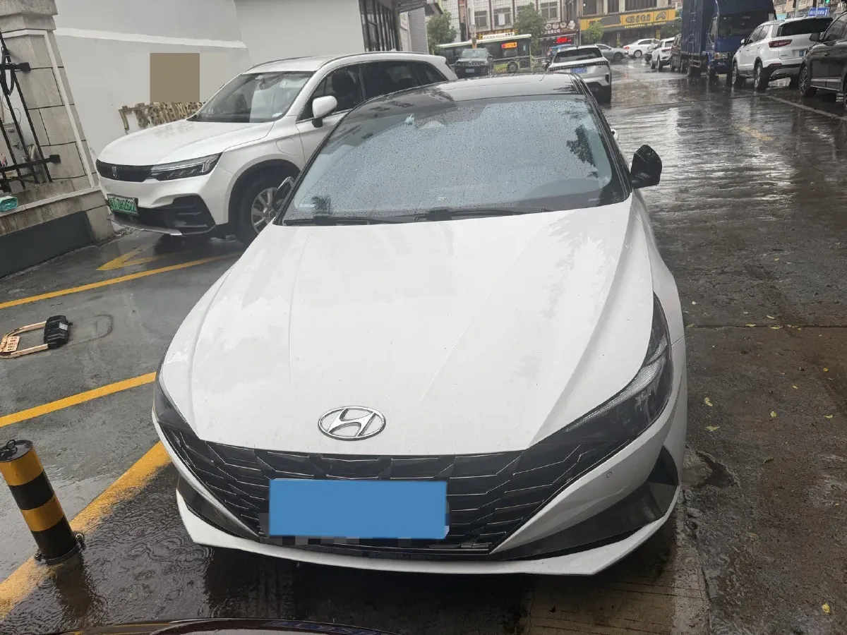 2022 Hyundai Elantra 1.5L 115HP L4 CVT,autocango,china used car exporter,china ev exporter,chinese used car exporter,chinese used ev exporter