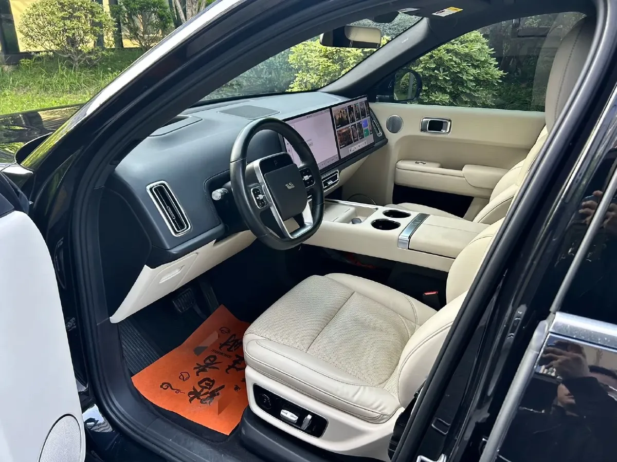 2023 Li L8 Range Extended 154HP REEV 40.9KWH,autocango,china used car exporter,china ev exporter,chinese used car exporter,chinese used ev exporter