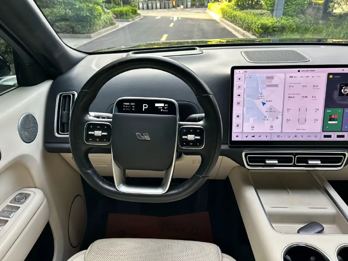 2023 Li L8 Range Extended 154HP REEV 40.9KWH,autocango,china used car exporter,china ev exporter,chinese used car exporter,chinese used ev exporter