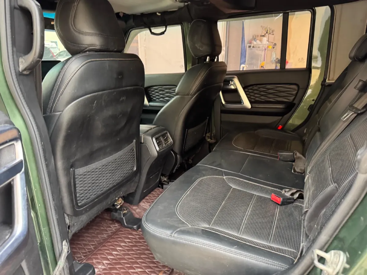 2018 Beijing BJ40 2.3T 250HP L4 6AT,autocango,china used car exporter,china ev exporter,chinese used car exporter,chinese used ev exporter