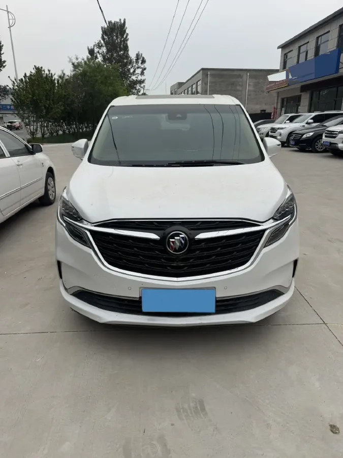 2022 Buick GL8 2.0T 237HP L4 9AT,autocango,china used car exporter,china ev exporter,chinese used car exporter,chinese used ev exporter