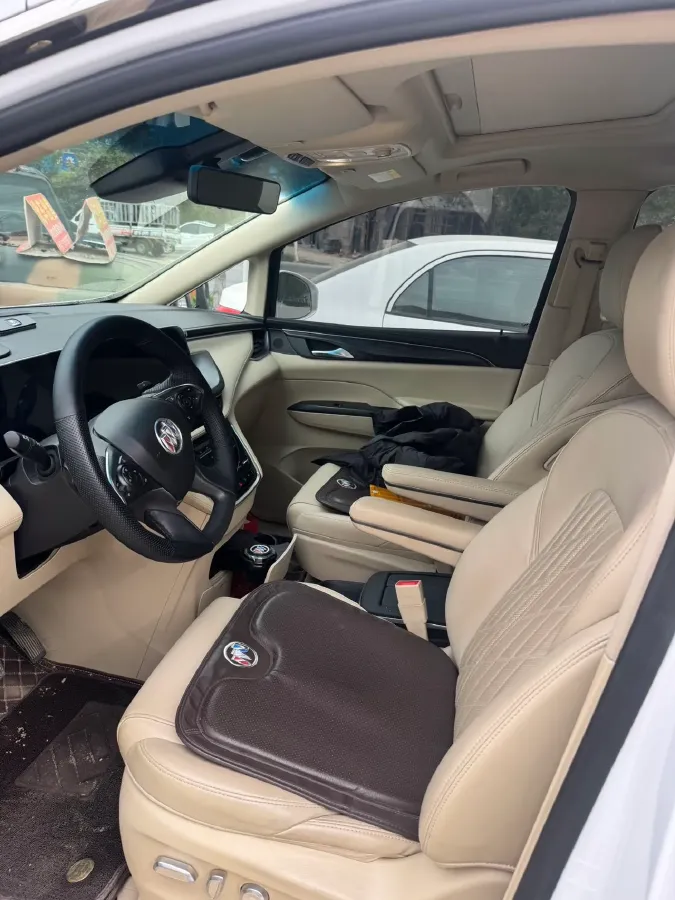 2022 Buick GL8 2.0T 237HP L4 9AT,autocango,china used car exporter,china ev exporter,chinese used car exporter,chinese used ev exporter