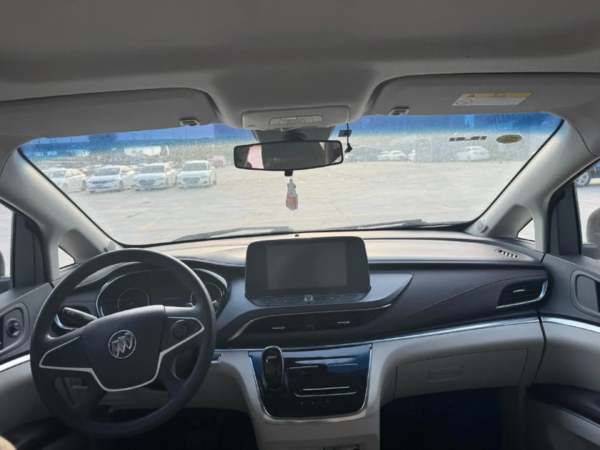 2023 Buick GL8 2.0T 237HP L4 9AT,autocango,china used car exporter,china ev exporter,chinese used car exporter,chinese used ev exporter