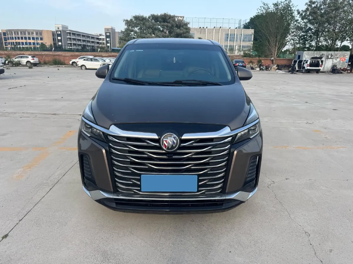 2023 Buick GL8 2.0T 237HP L4 9AT,autocango,china used car exporter,china ev exporter,chinese used car exporter,chinese used ev exporter