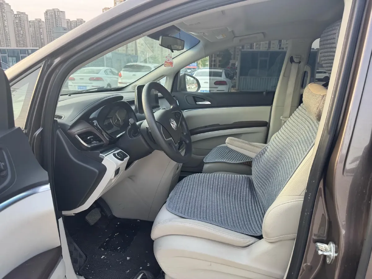 2023 Buick GL8 2.0T 237HP L4 9AT,autocango,china used car exporter,china ev exporter,chinese used car exporter,chinese used ev exporter