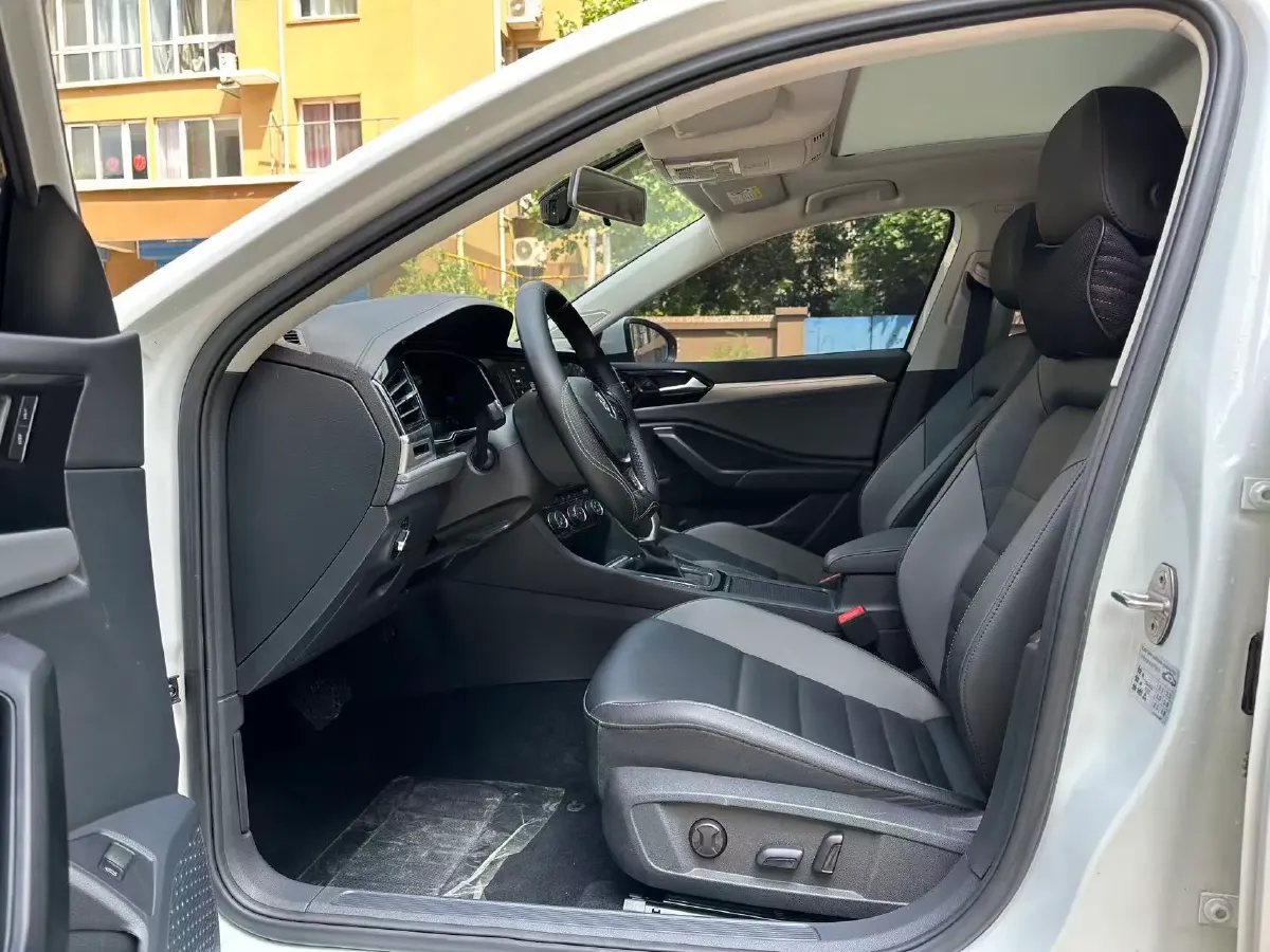 2021 Volkswagen Sagitar 1.2T 116HP L4 7DCT,autocango,china used car exporter,china ev exporter,chinese used car exporter,chinese used ev exporter