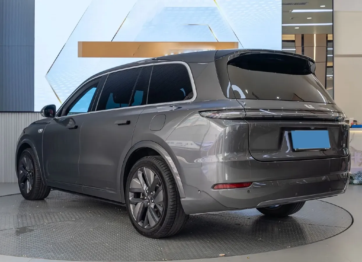 2024 Li L9 Range Extended 154HP REEV 52.3KWH,autocango,china used car exporter,china ev exporter,chinese used car exporter,chinese used ev exporter
