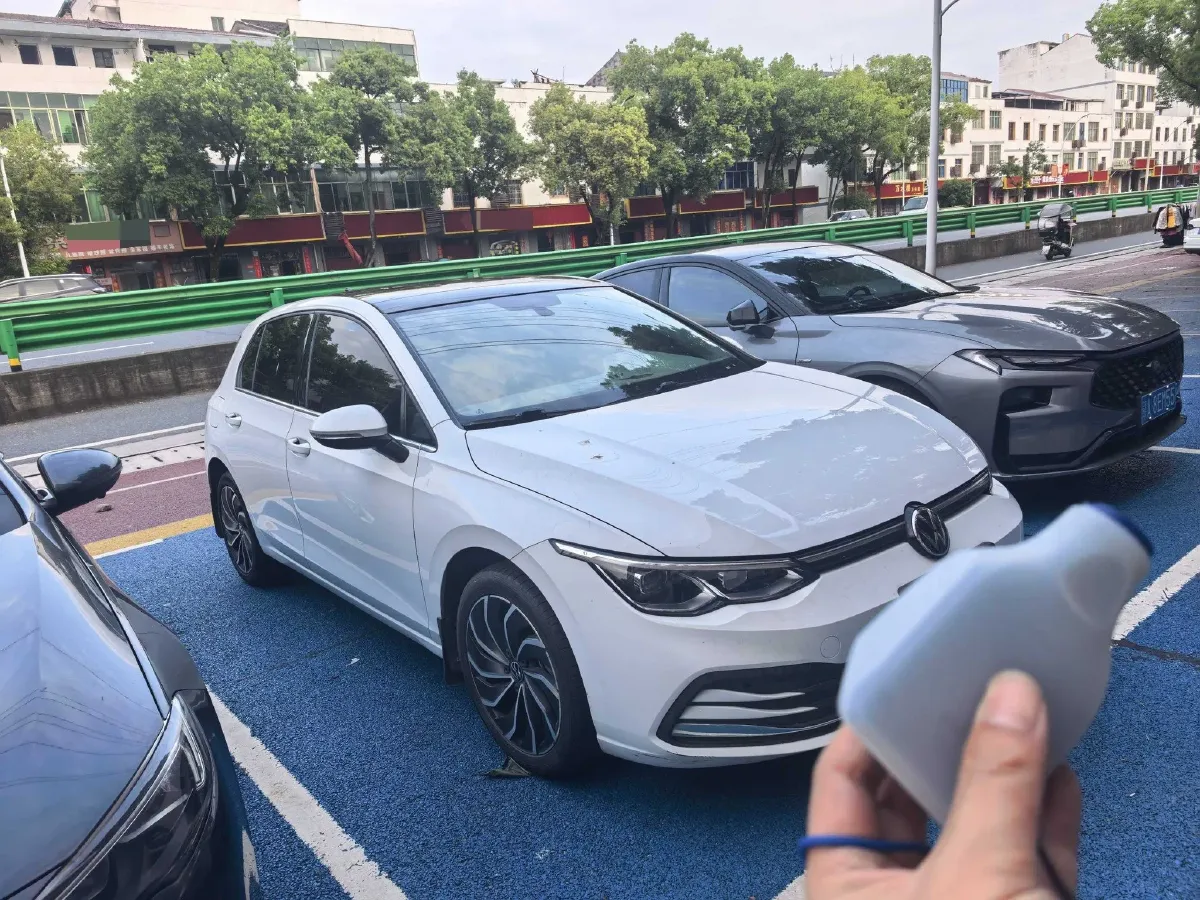 2021 Volkswagen Golf 1.4T 150HP L4 7DCT,autocango,china used car exporter,china ev exporter,chinese used car exporter,chinese used ev exporter