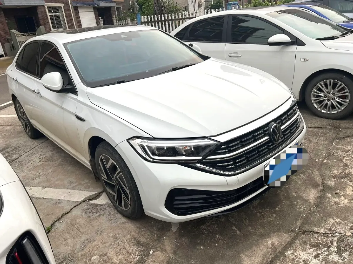 2024 Volkswagen Sagitar 1.5T 160HP L4 7DCT,autocango,china used car exporter,china ev exporter,chinese used car exporter,chinese used ev exporter
