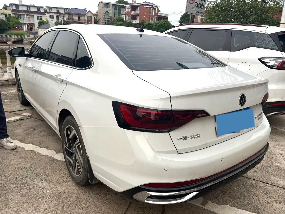2024 Volkswagen Sagitar 1.5T 160HP L4 7DCT,autocango,china used car exporter,china ev exporter,chinese used car exporter,chinese used ev exporter