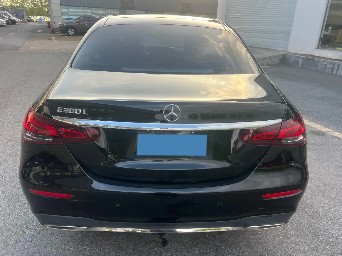 2021 Mercedes-Benz E Class 2.0T 197HP L4 9AT,autocango,china used car exporter,china ev exporter,chinese used car exporter,chinese used ev exporter