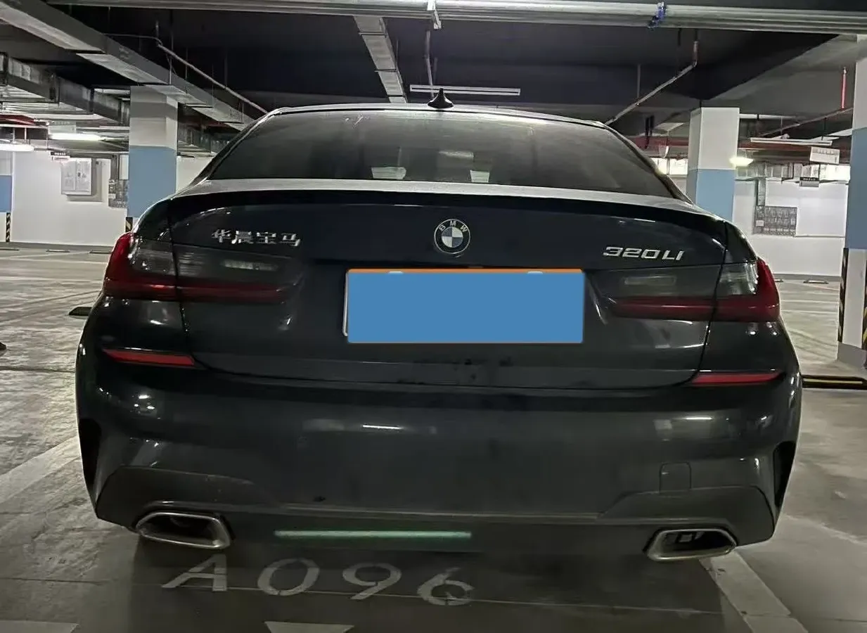2021 BMW 3 Series 2.0T 156HP L4 8AT,autocango,china used car exporter,china ev exporter,chinese used car exporter,chinese used ev exporter