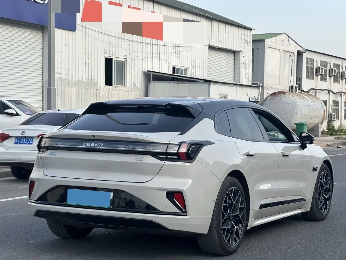 2025 Zeekr 001 BEV 95KWH,autocango,china used car exporter,china ev exporter,chinese used car exporter,chinese used ev exporter
