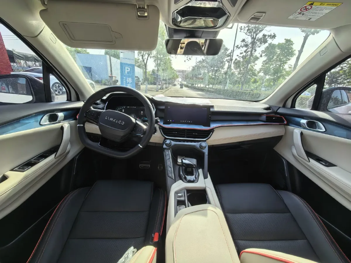 2020 LYNK&CO 06 1.5T 177HP L3 7DCT,autocango,china used car exporter,china ev exporter,chinese used car exporter,chinese used ev exporter